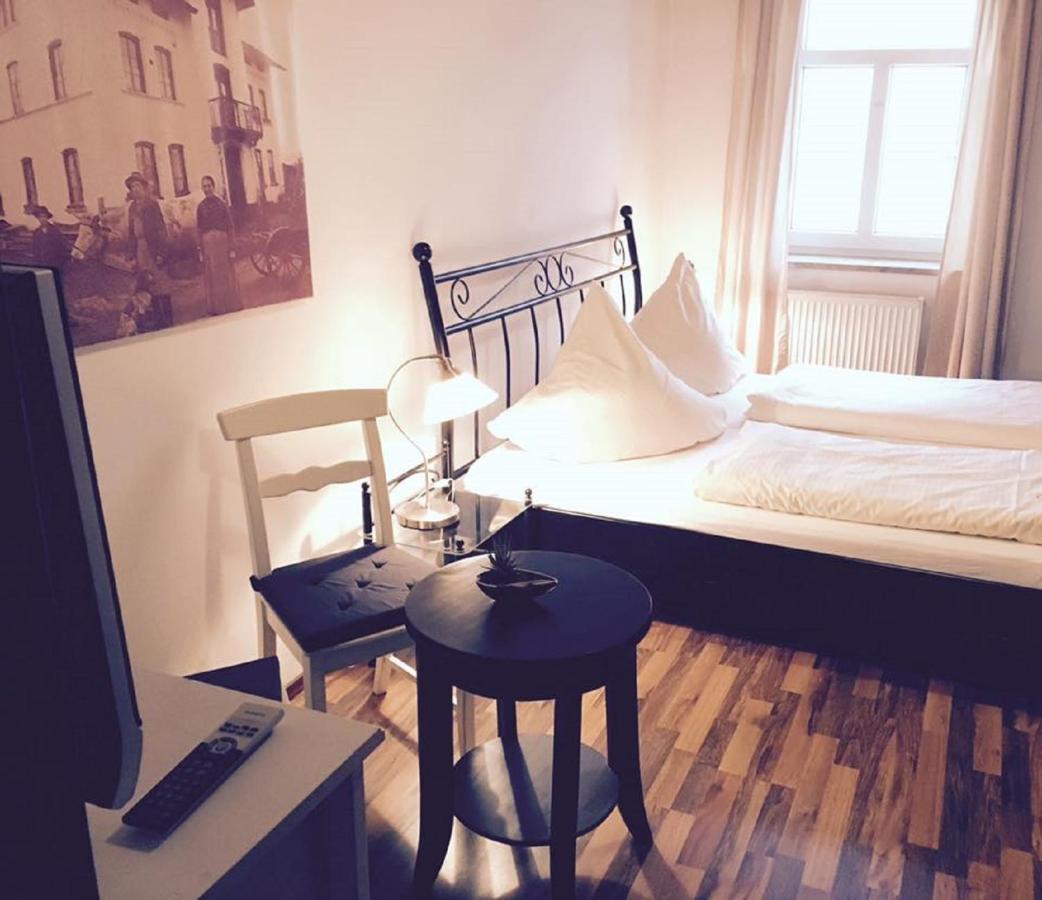 Dorfschaenke Deggendorf Hotel & Apartmenthaus & Biergarten, E-Bike-Verleih Kostenlos Zewnętrze zdjęcie
